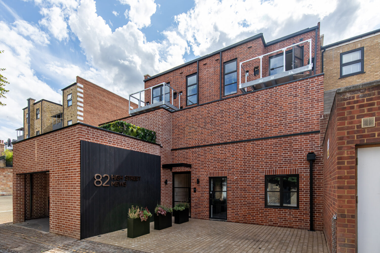 High Street Mews - £915000